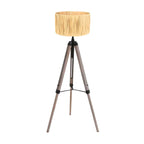 Lampadaire trépied en bois naturel avec abat-jour tressé, hauteur 170 cm