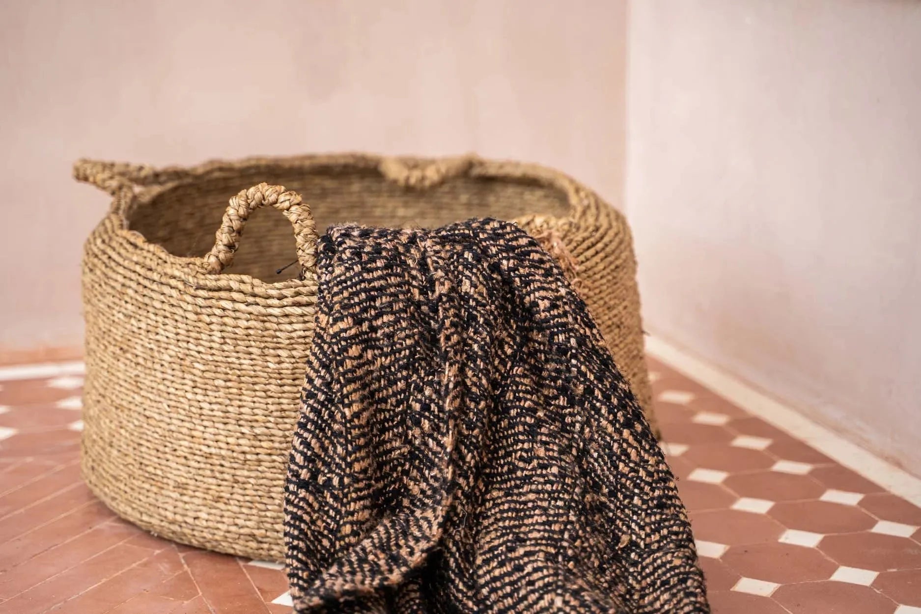 Panier de rangement rond en jonc de mer naturel avec poignées – Ø60 cm