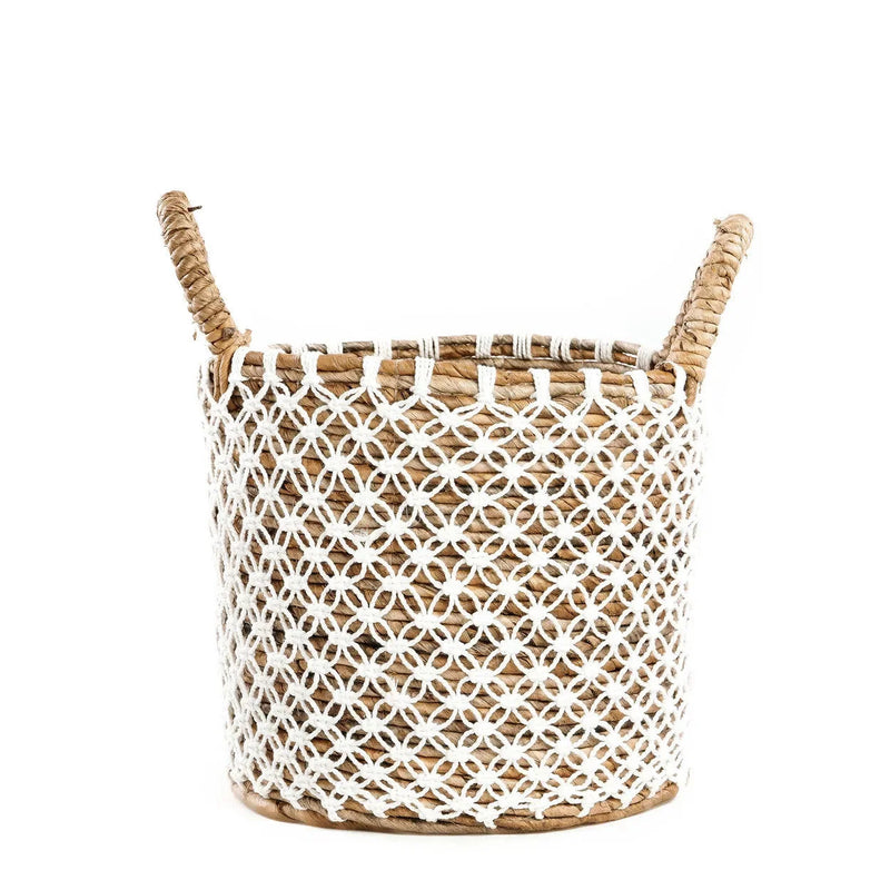 Aufbewahrungskorb aus Naturrattan mit Kreuzmuster und integrierten Griffen