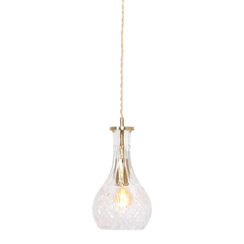 Suspension en verre taillé transparente avec abat-jour en forme de goutte et accents en laiton