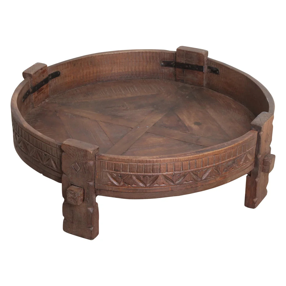 Plateau rond en bois recyclé brun sculpté, motifs géométriques, 73x73x25 cm
