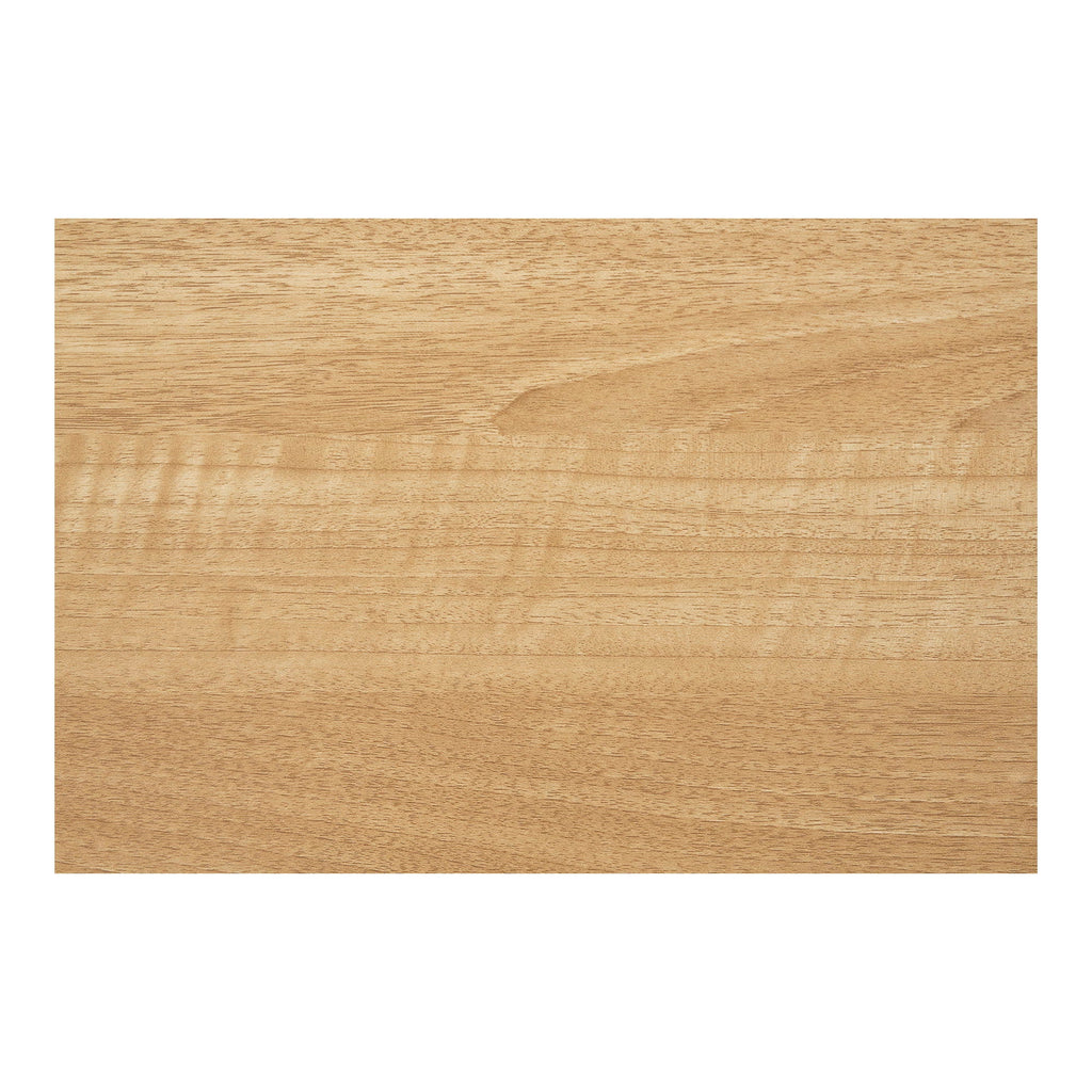 Surface en bois clair à grain naturel lisse sur table haute carrée 70x70 cm bois et métal noir pour salon