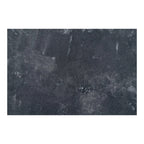 Table rectangulaire effet pierre foncée texturée avec veines blanches subtiles et pieds métal noir, 70x70 cm