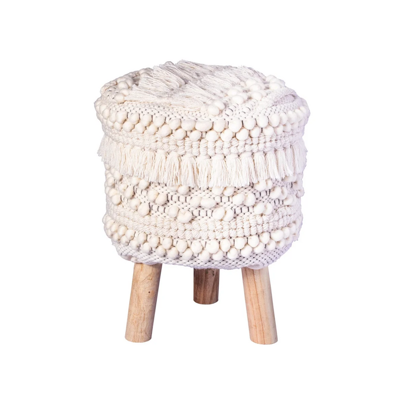 Runder Hocker aus Wolle in Ecru mit Pompons auf hellen Holzbeinen – H50 cm