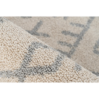 Tapis rectangulaire écru à motifs géométriques bouclés avec rouleaux en crème et gris