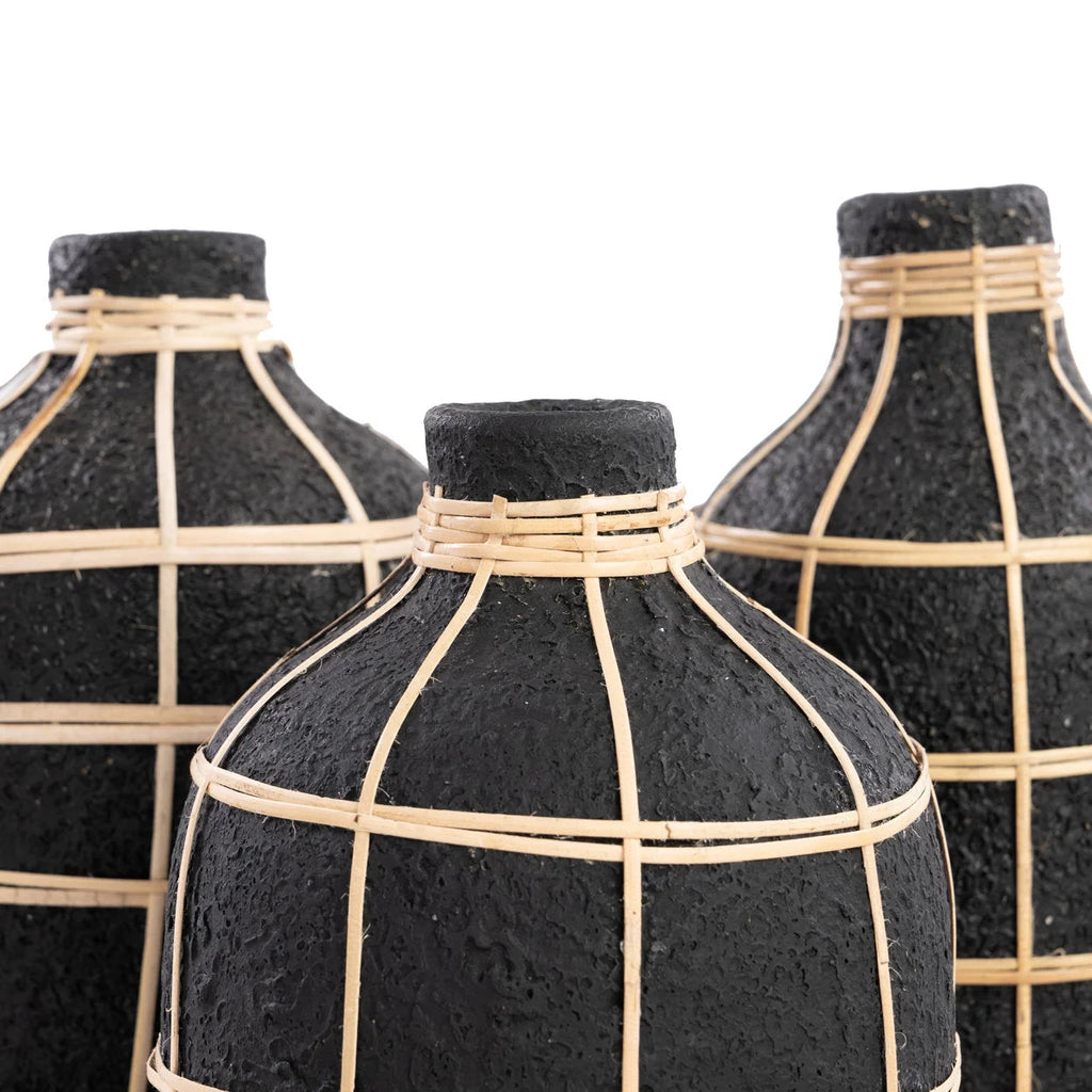 Vase décoratif en terre cuite et rotin noir 24 cm